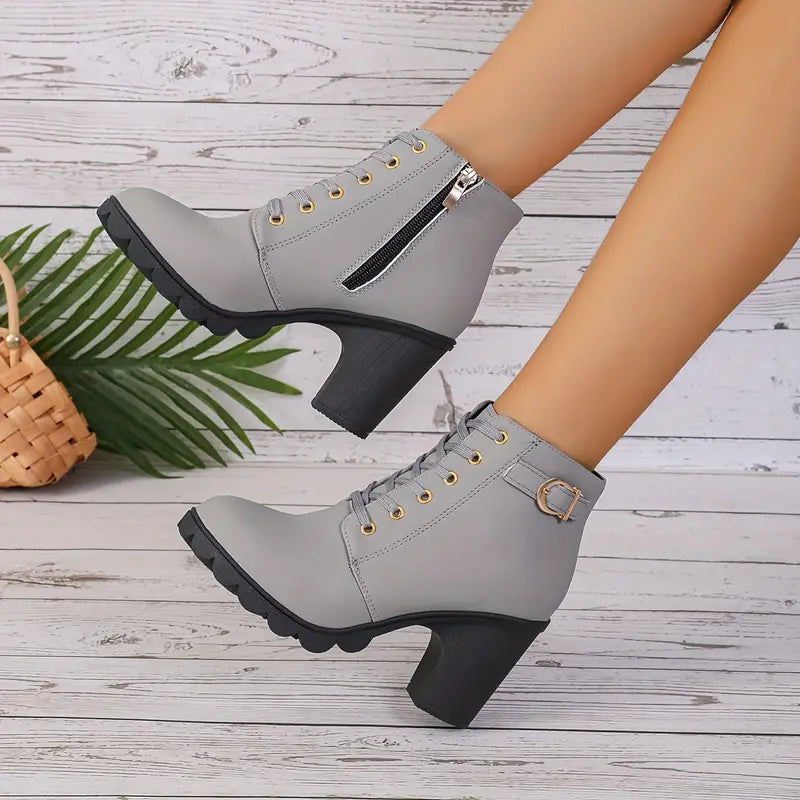 LILARDIA™ | Chunky Heel Ankle Boot