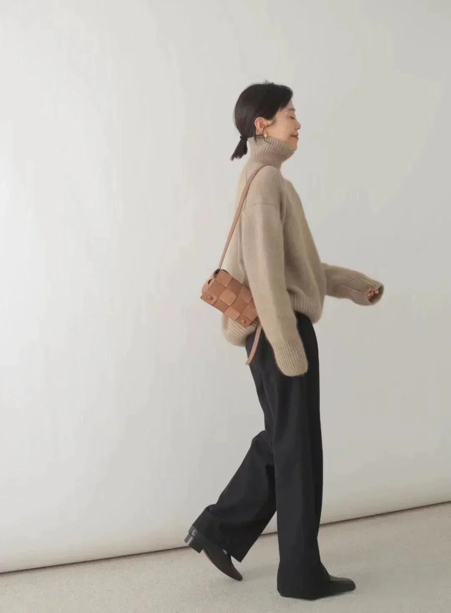 Larine | Turtleneck Sweater