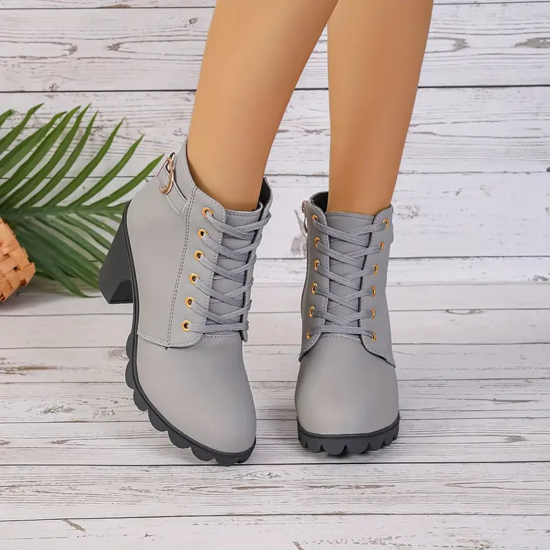 LILARDIA™ | Chunky Heel Ankle Boot